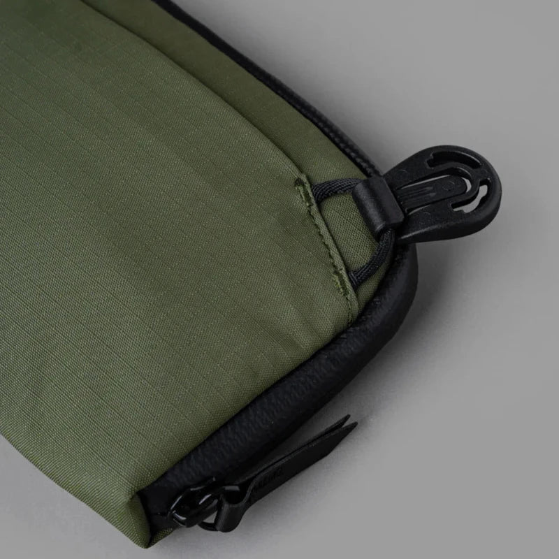 Alpaka Flight Pouch