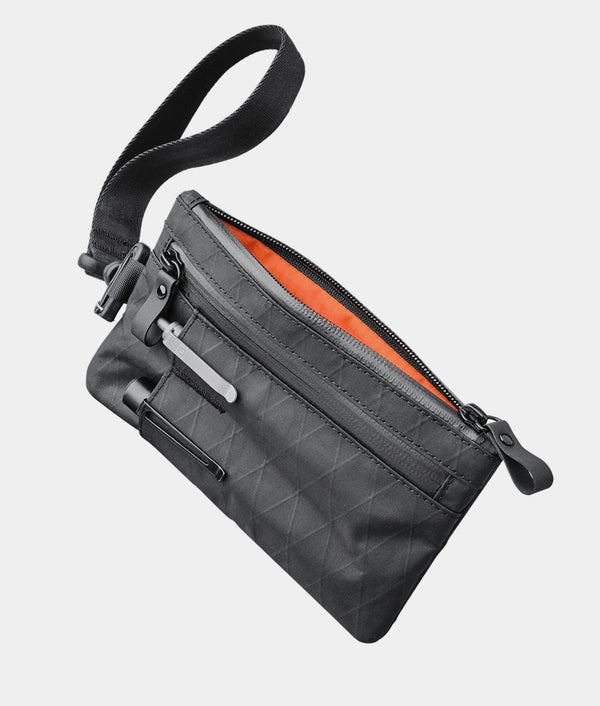 Zip Clutch