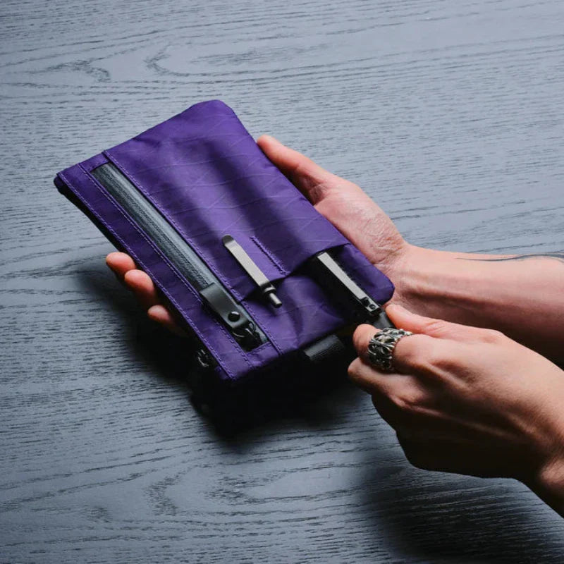 Alpaka Zip Clutch - Vivid