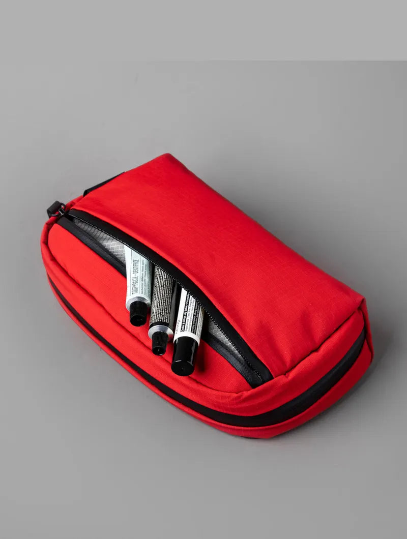 Alpaka Toiletry Bag