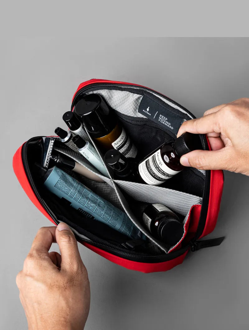 Alpaka Toiletry Bag