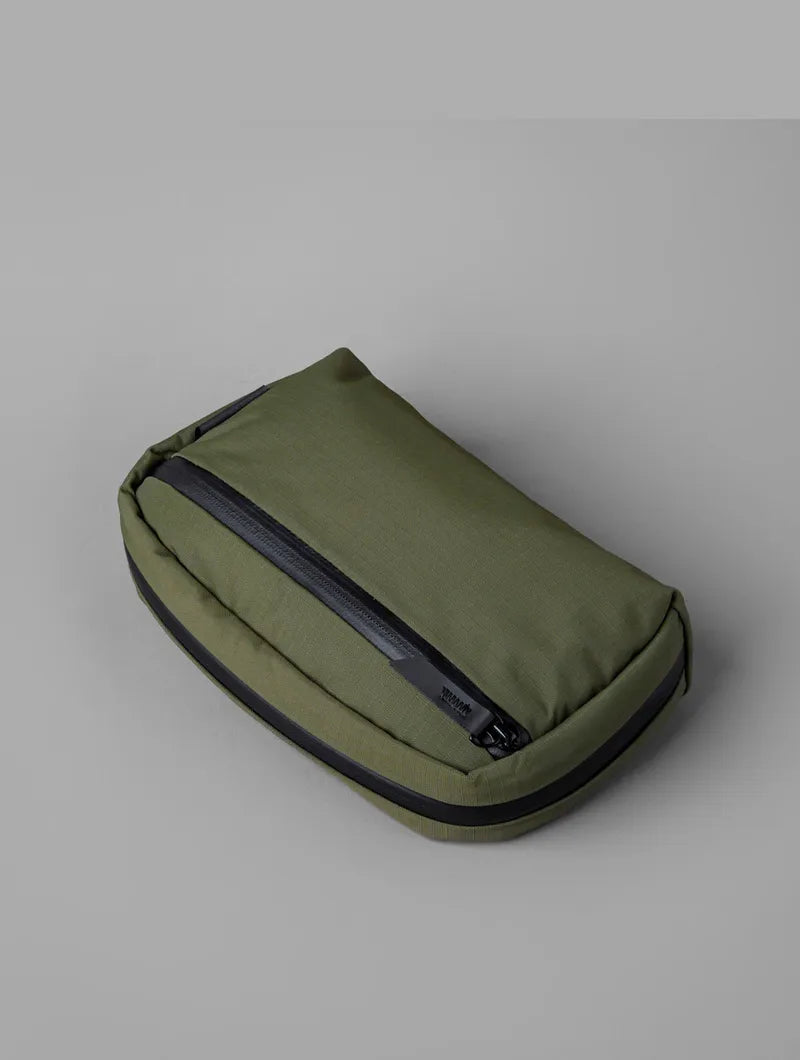 Alpaka Toiletry Bag