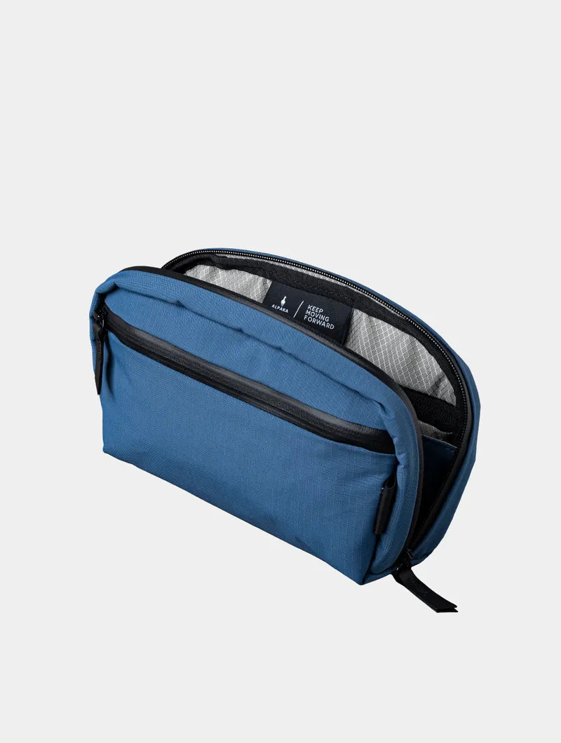 Alpaka Toiletry Bag