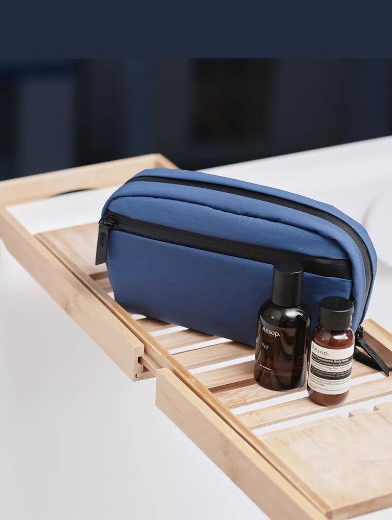 Alpaka Toiletry Bag