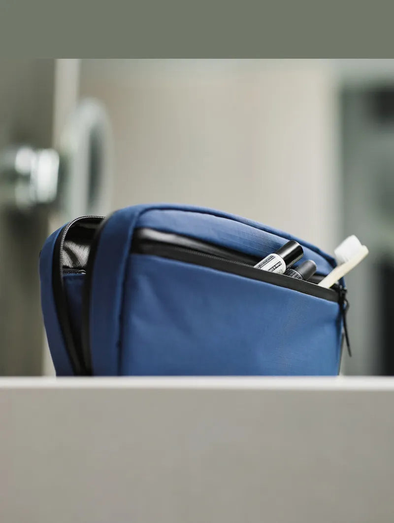 Alpaka Toiletry Bag