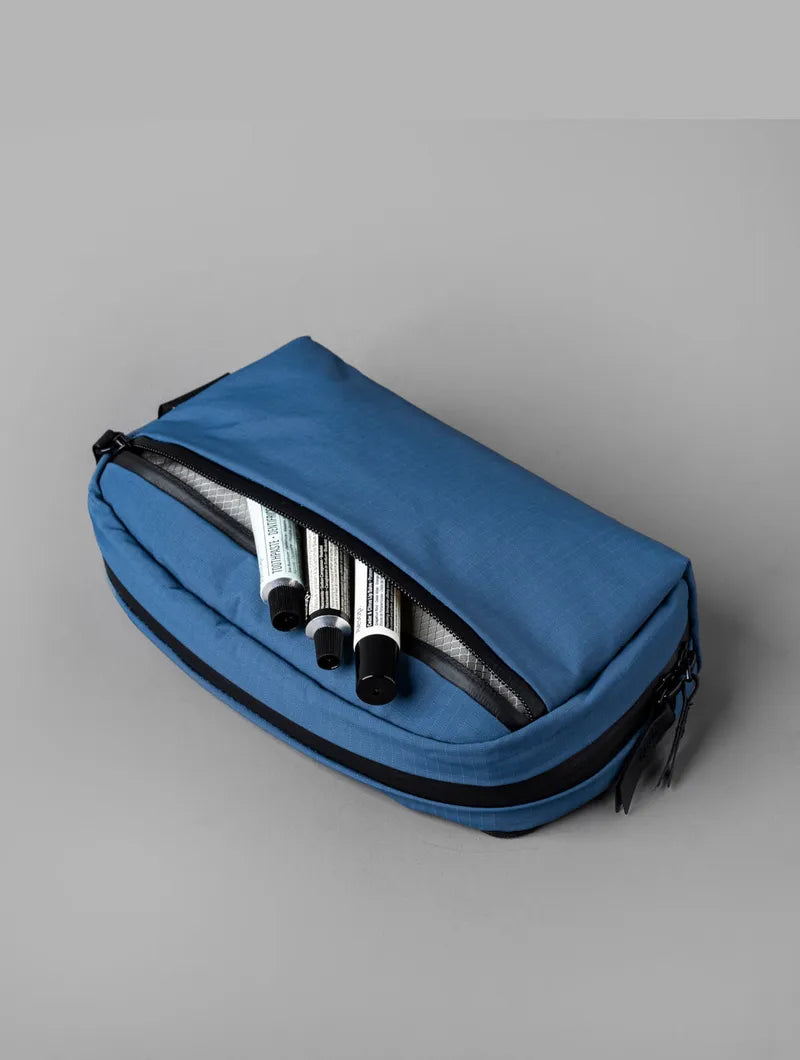 Alpaka Toiletry Bag