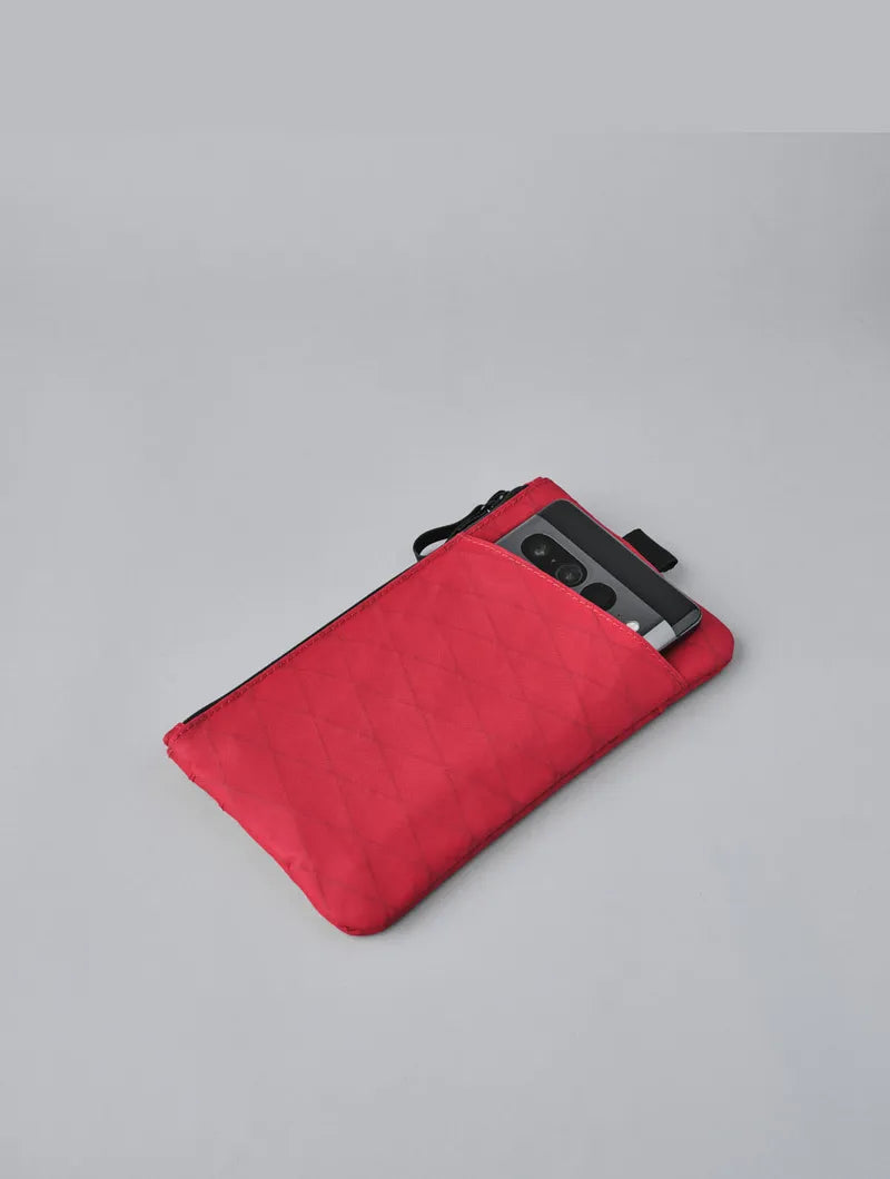 Alpaka Zip Clutch