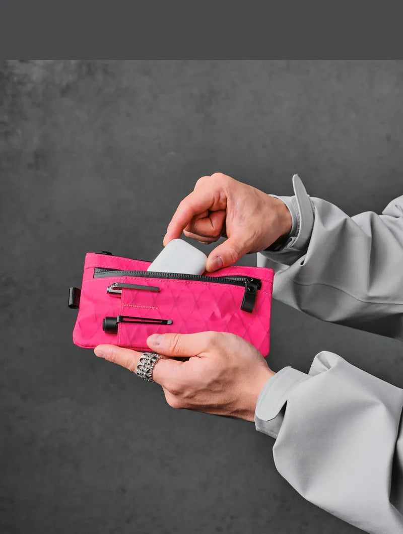 Alpaka Zip Clutch - Hot Pink RVX20