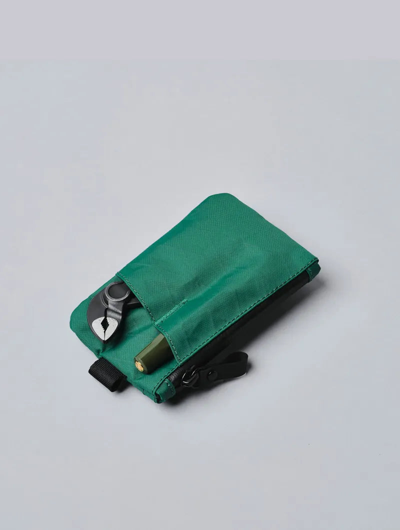 Alpaka Zip Pouch Pro - Vivid