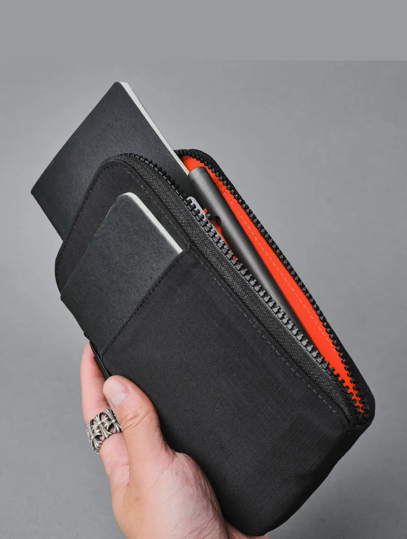 Alpaka Zip Travel Wallet