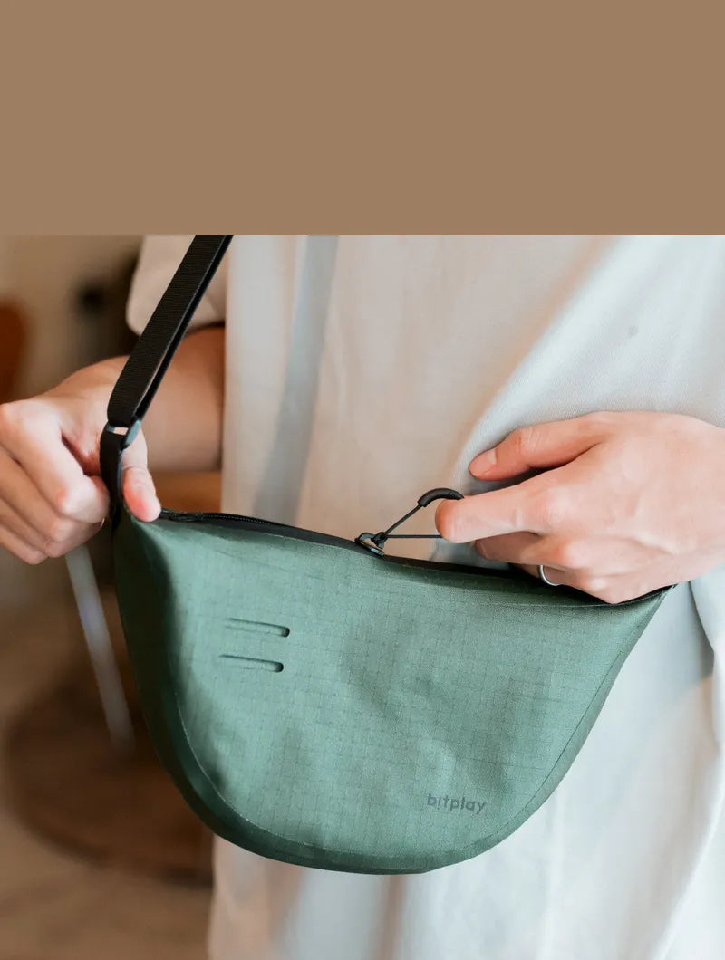 Bitplay AquaSeal Shoulder Bag 2.5L (Wild Green)