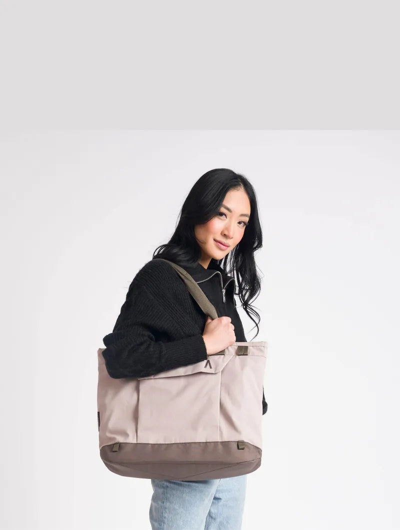 Boundary Supply Rennen Tote Bag