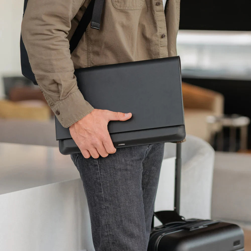 Orbitkey Hybrid Laptop Sleeve