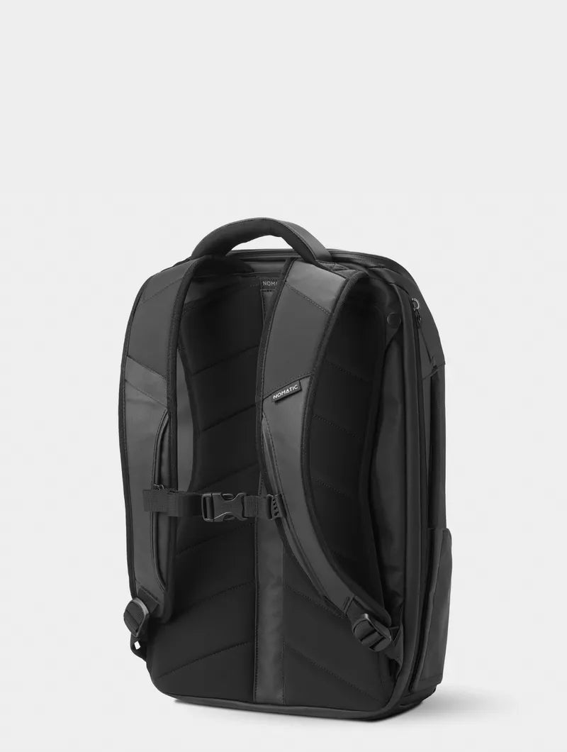 Nomatic Backpack