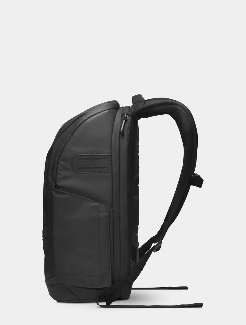 Nomatic McKinnon Camera Pack 25L