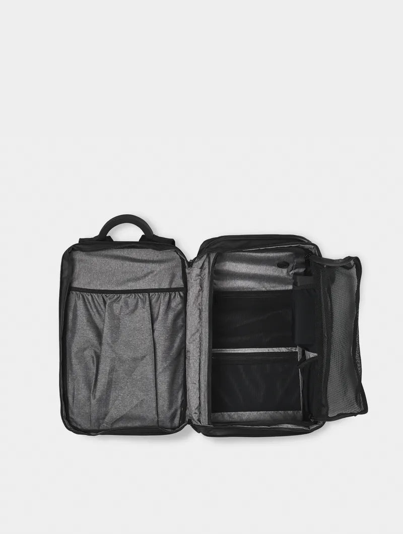 Nomatic Travel Pack