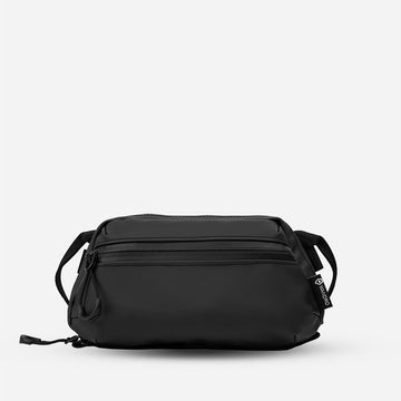 Wandrd Tech Bag Medium - Black 2.0